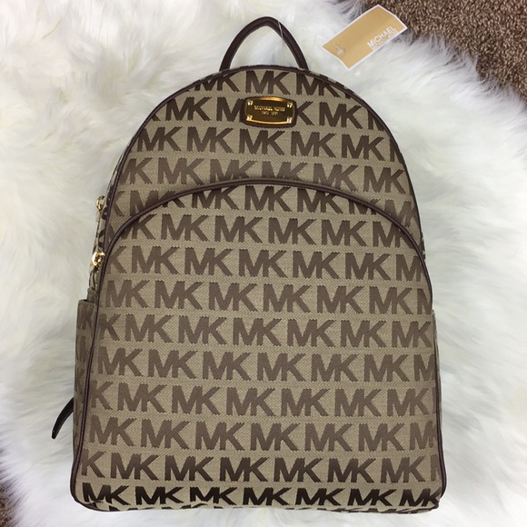 Michael Kors Handbags - NWT Michael Kors Abbey Large Backpack